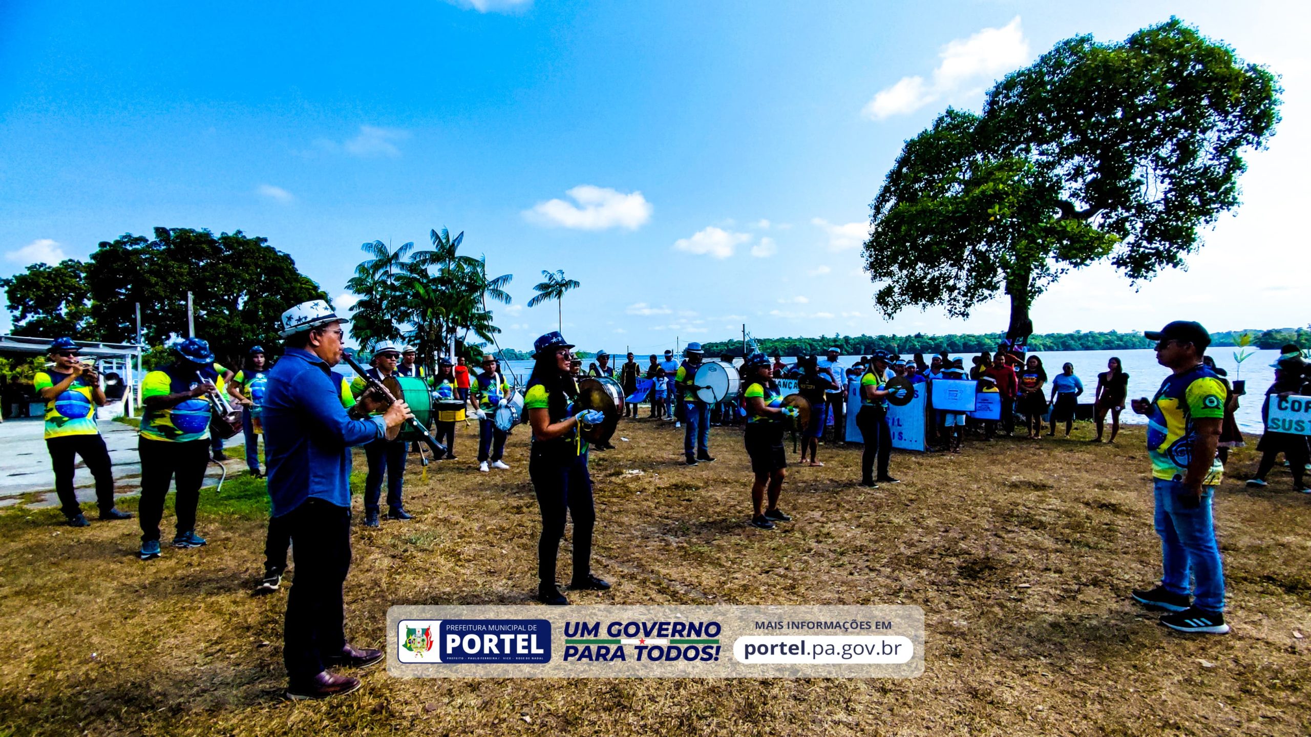 Comunidade do Rio Camarapi Celebra Independência do Brasil com Desfile Especial e Mensagem de Sustentabilidade