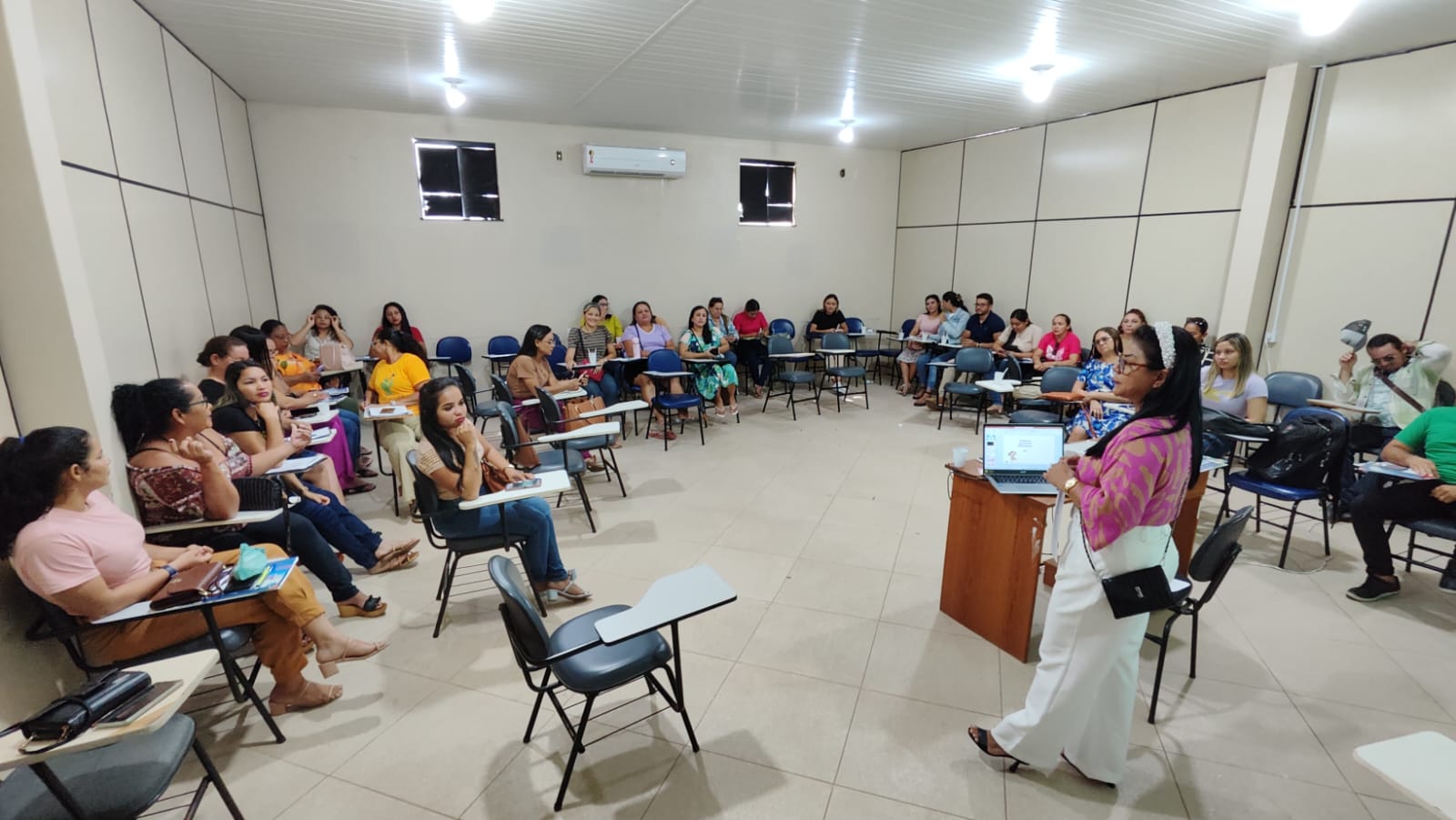 Professores de Portel Participam do 2º Encontro do Alfabetiza Pará