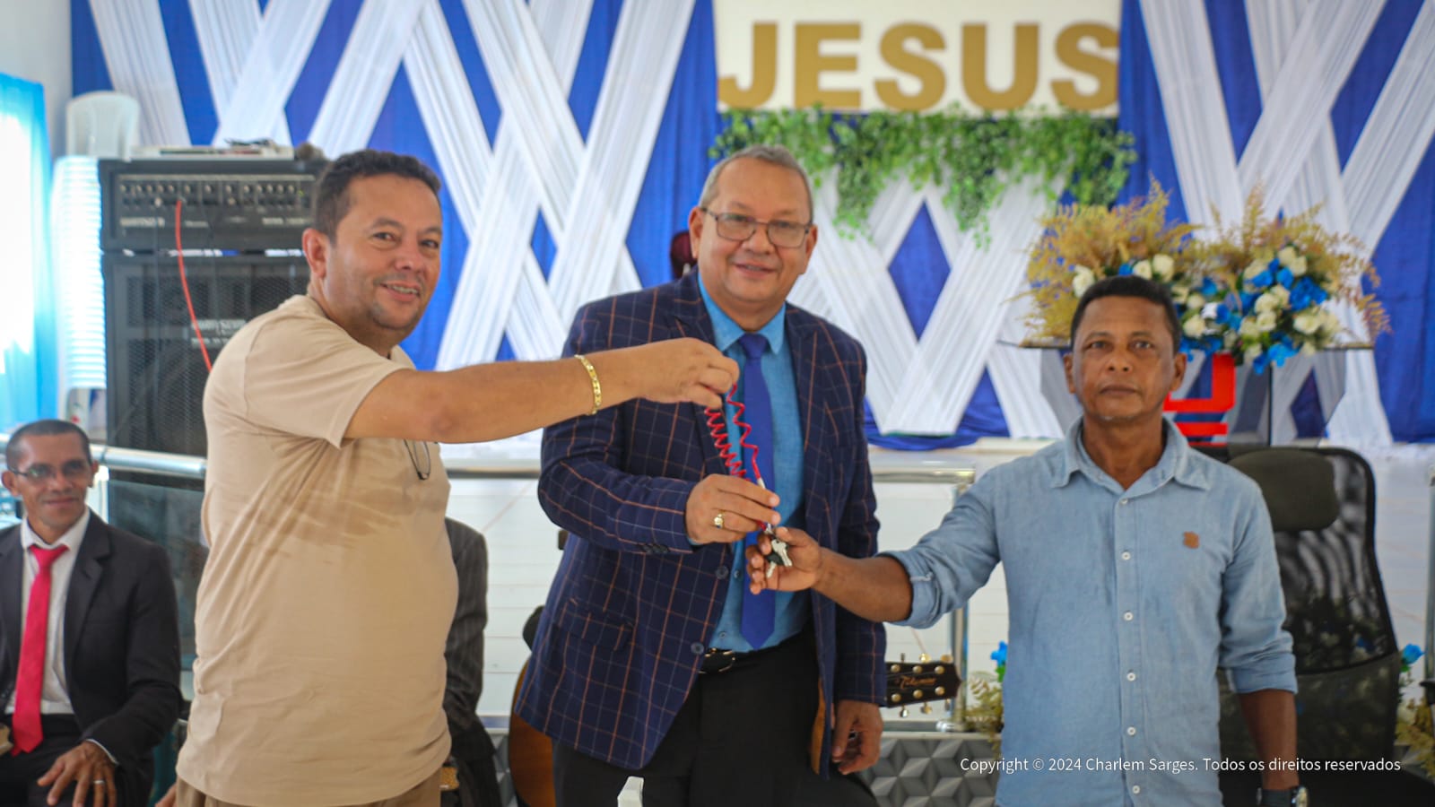 Prefeito de Portel Entrega Nova Ambulancha à Comunidade da Vila Santo Amaro